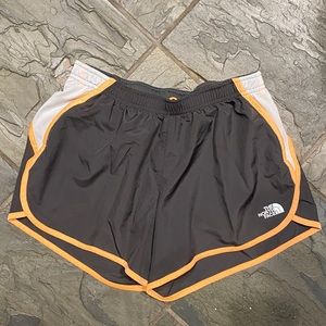 North Face Athletic Shorts With Underwear Size Small
